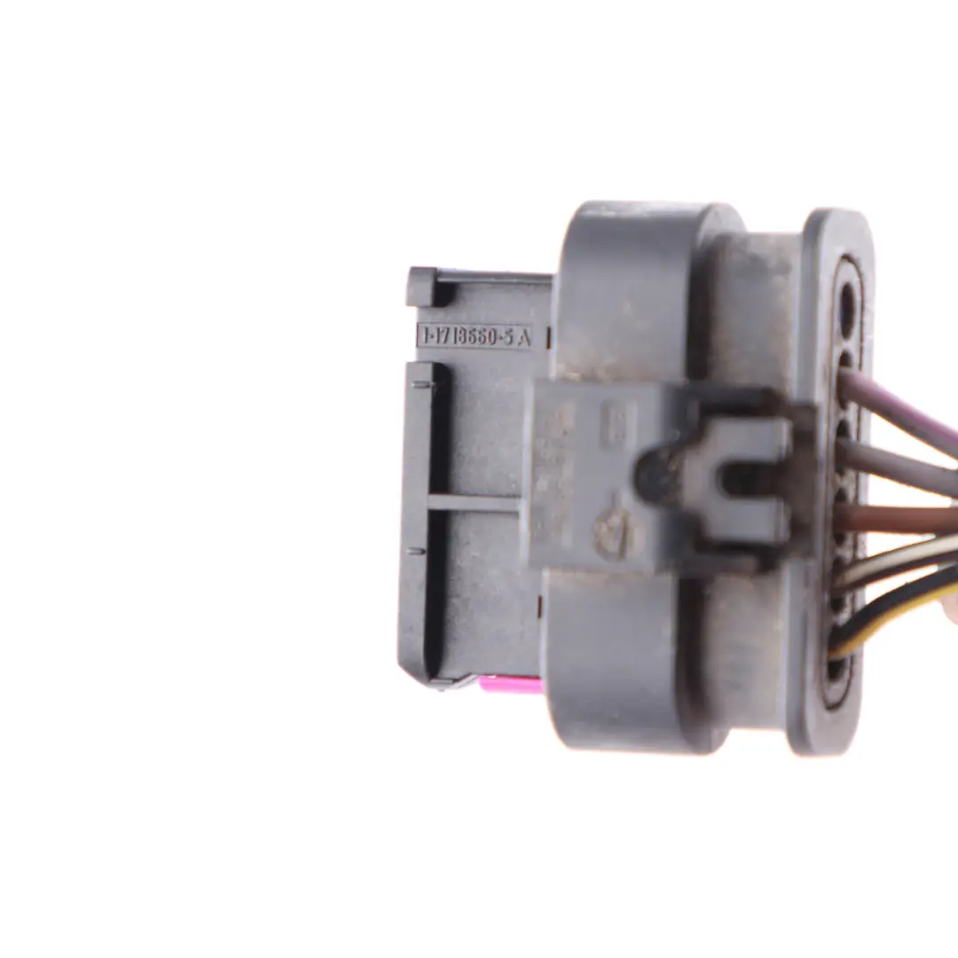 BMW F20 F21 Tail Light Rear Lamp Left N/S Plug Socket Wiring 1-2141397-1 - SKU 7241543-2 - Part number 7241543