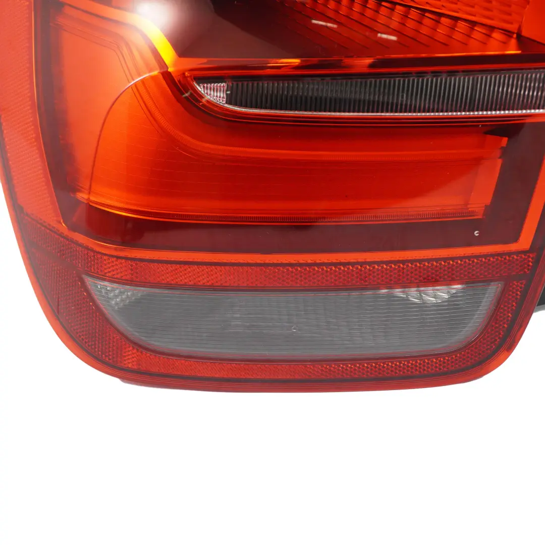 Luz Trasera Blanco Intermitente Izquierda para BMW F20 F21 con número de pieza 7241543 BMW F20 F21 Luz Trasera Blanco Intermitente Izquierda - SKU 7241543 - Número de pieza 7241543