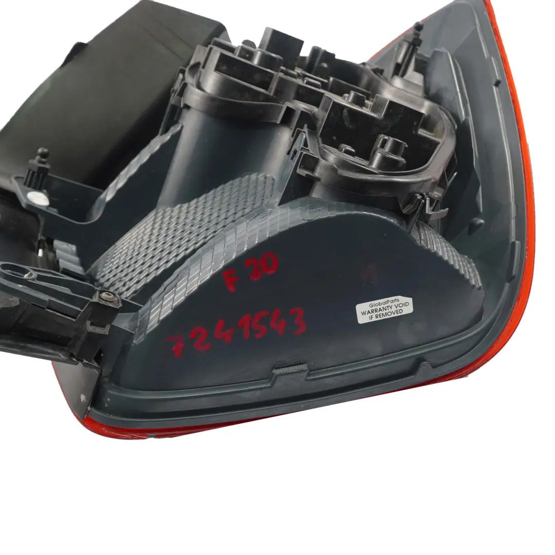 Lampa lewa tylna lewy tył do BMW F20 F21 o numerze 7241543 BMW F20 F21 Lampa lewa tylna lewy tył - SKU 7241543 - Numer Części 7241543