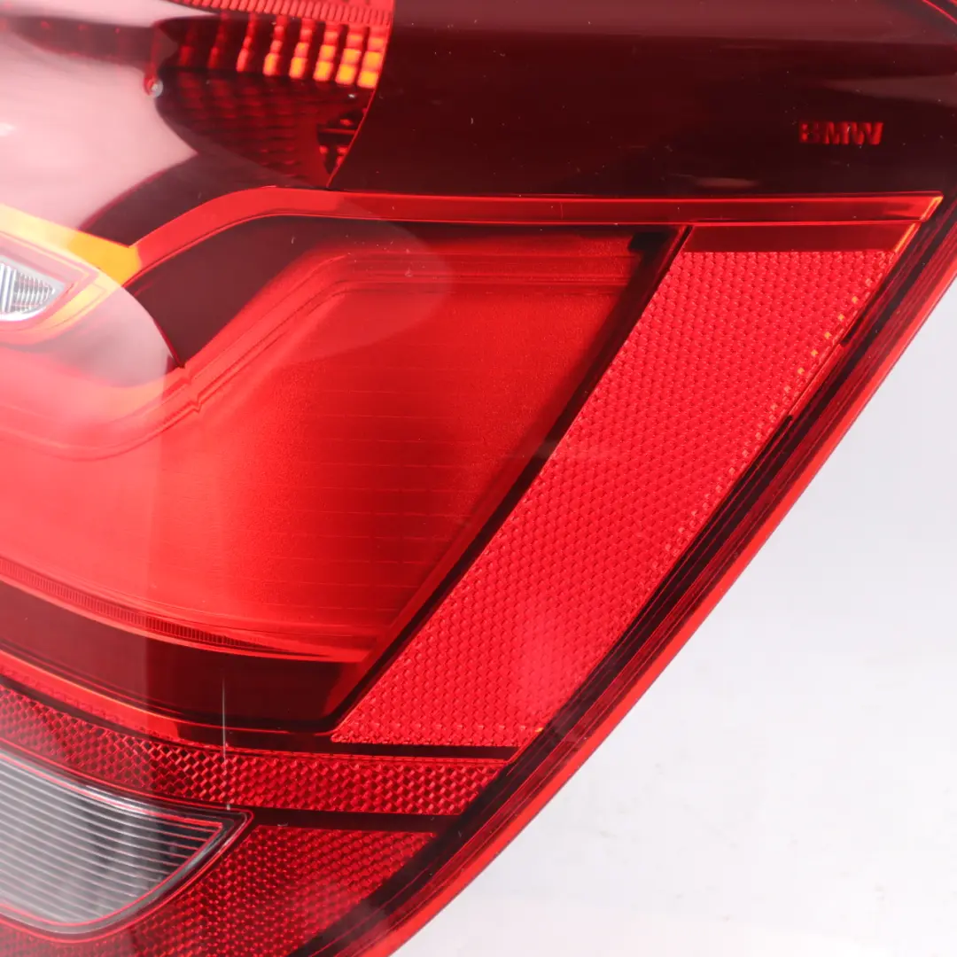 Lampa Prawy Tył Tylna LED do BMW F20 F21 o numerze 7241544 BMW F20 F21 Lampa Prawy Tył Tylna LED - SKU 7241544-1 - Numer Części 7241544