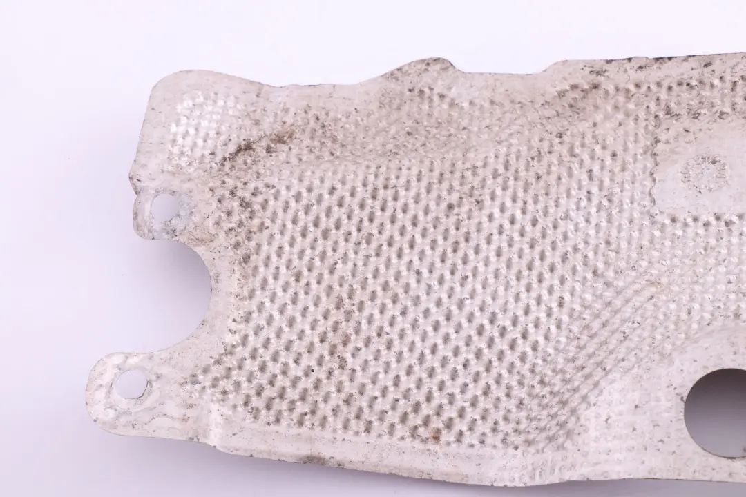 Ecran d'isolation thermique gauche pour BMW F20 F21 F30 LCI à propos du numéro de pièce 7241757 BMW F20 F21 F30 LCI Ecran d'isolation thermique gauche - SKU 7241757 - Numéro de pièce 7241757