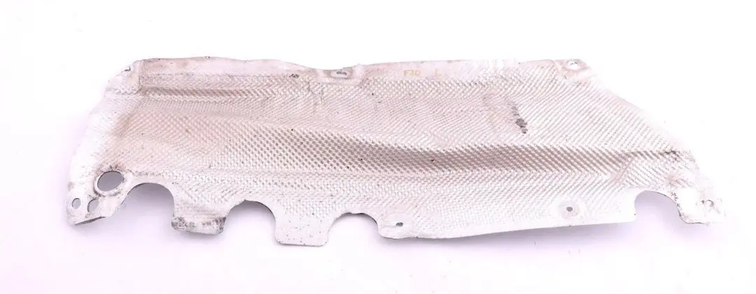 Isolante Lato SX N/S Alloggiamento Copertura per BMW F20 F21 F30 con numero di parte 7241767 BMW F20 F21 F30 Isolante Lato SX N/S Alloggiamento Copertura - SKU 7241767 - Numero di parte 7241767