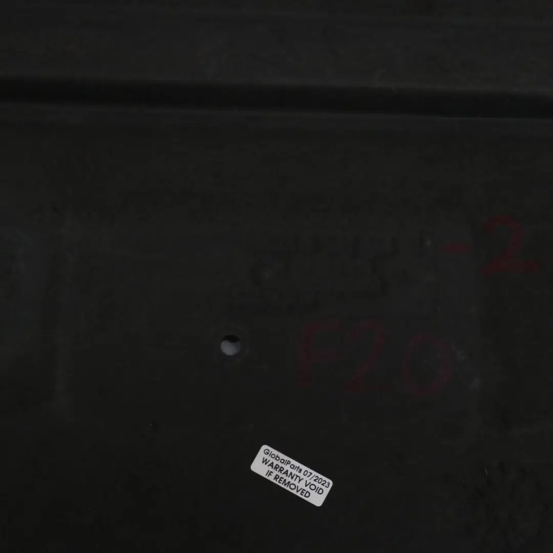 Lado Derecho Protector de bajos Panel para BMW F20 F30 con número de pieza 7241834 BMW F20 F30 Lado Derecho Protector de bajos Panel - SKU 7241834-2 - Número de pieza 7241834