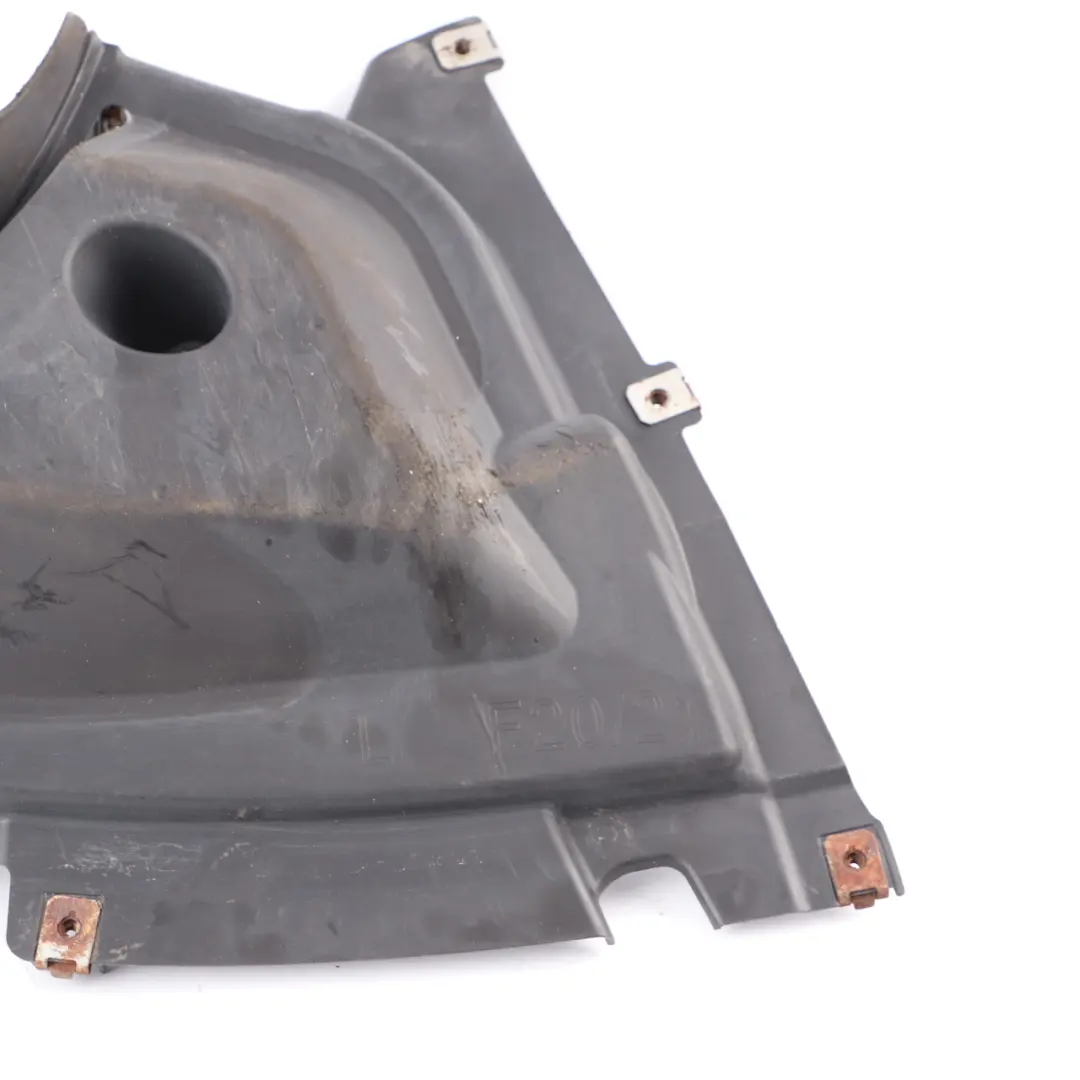 Tapa Deflector Labio Arco Rueda Izquierda para BMW F20 F21 LCI con número de pieza 7241847 BMW F20 F21 LCI Tapa Deflector Labio Arco Rueda Izquierda - SKU 7241847-1 - Número de pieza 7241847