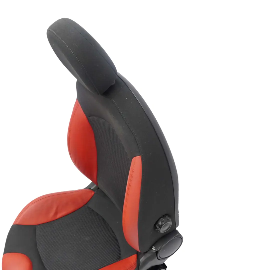 Fotel prawy półskóra SPORT do Mini Cooper R55 R56 R57 o numerze 7242360 Mini Cooper R55 R56 R57 Fotel prawy półskóra SPORT - SKU 7242360-1 - Numer Części 7242360