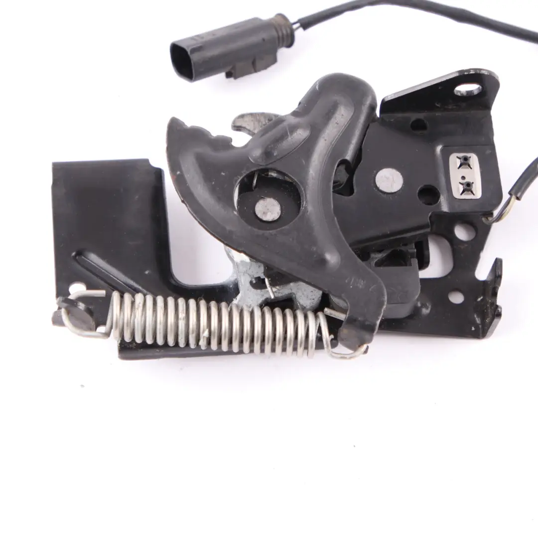 Blocco del cofano Cofano sinistro Parte inferiore per BMW F20 F21 F30 F31 con numero di parte 7242548 BMW F20 F21 F30 F31 Blocco del cofano Cofano sinistro Parte inferiore - SKU 7242548-1 - Numero di parte 7242548