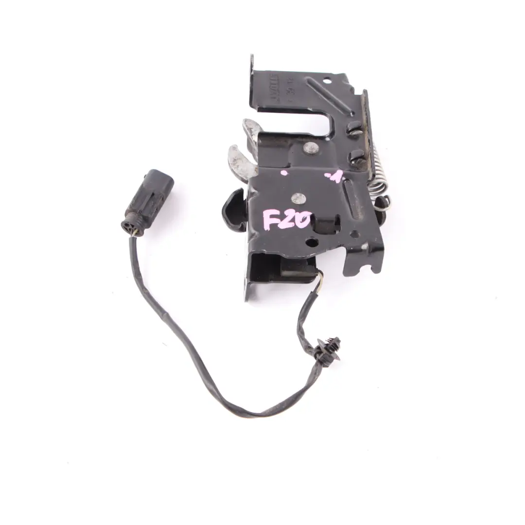 Verrouillage Capot Gauche Partie Inférieure Assemblage pour BMW F20 F21 F30 F31 à propos du numéro de pièce 7242548 BMW F20 F21 F30 F31 Verrouillage Capot Gauche Partie Inférieure Assemblage - SKU 7242548-1 - Numéro de pièce 7242548