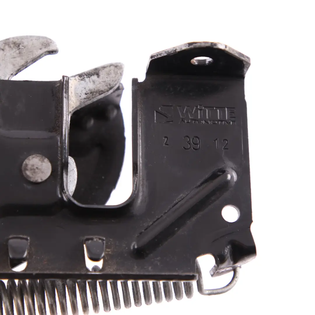 Blocco del cofano Cofano sinistro Parte inferiore per BMW F20 F21 F30 F31 con numero di parte 7242548 BMW F20 F21 F30 F31 Blocco del cofano Cofano sinistro Parte inferiore - SKU 7242548-1 - Numero di parte 7242548