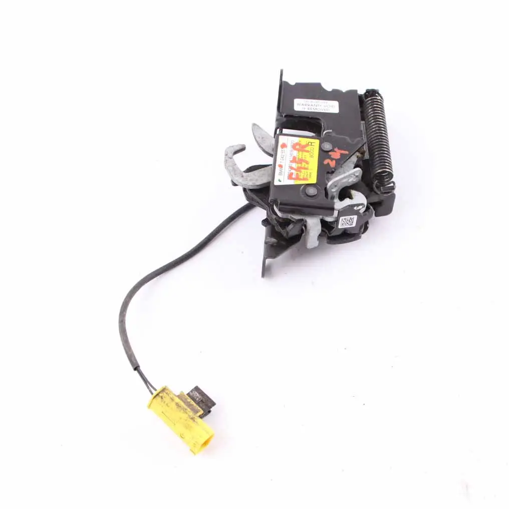 Zamek Maski Aktywny Prawy do BMW F45 o numerze 7242551 BMW F45 Zamek Maski Aktywny Prawy - SKU 7242551 - Numer Części 7242551