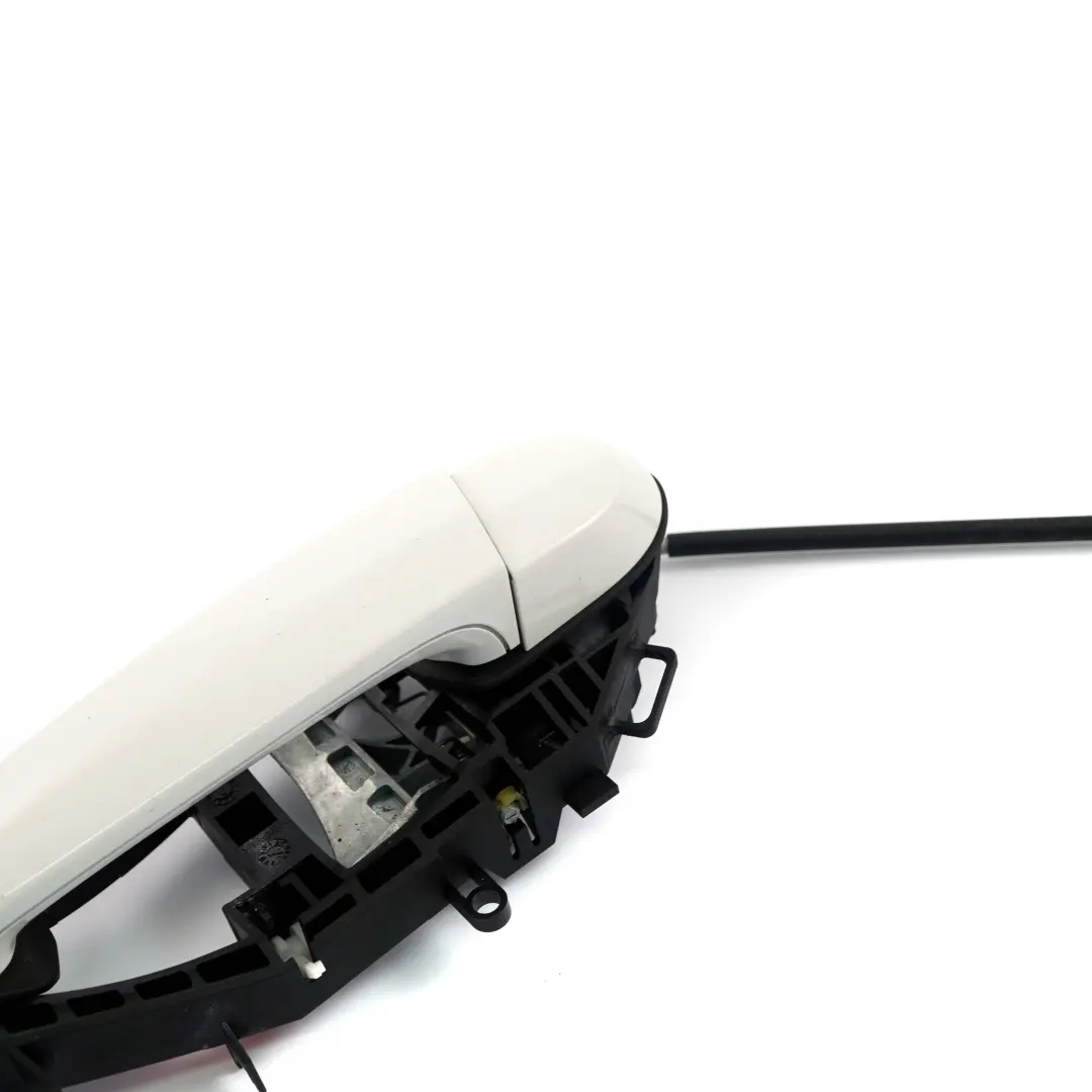 BMW 1 3 F20 LCI Completer Poignee Arriere Gauche Blanc des Alpes III 300 - SKU 7242566-AW3 - Numéro de pièce 7242566