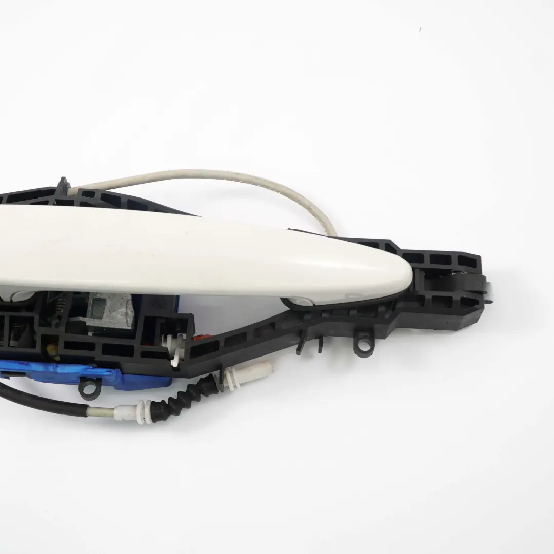  Asa De La puertaBMW F20 LCI 5 trasera derecha O / S Alpinweiss Alpine White 300 - SKU 7242566-AW5 - Número de pieza 7242566
