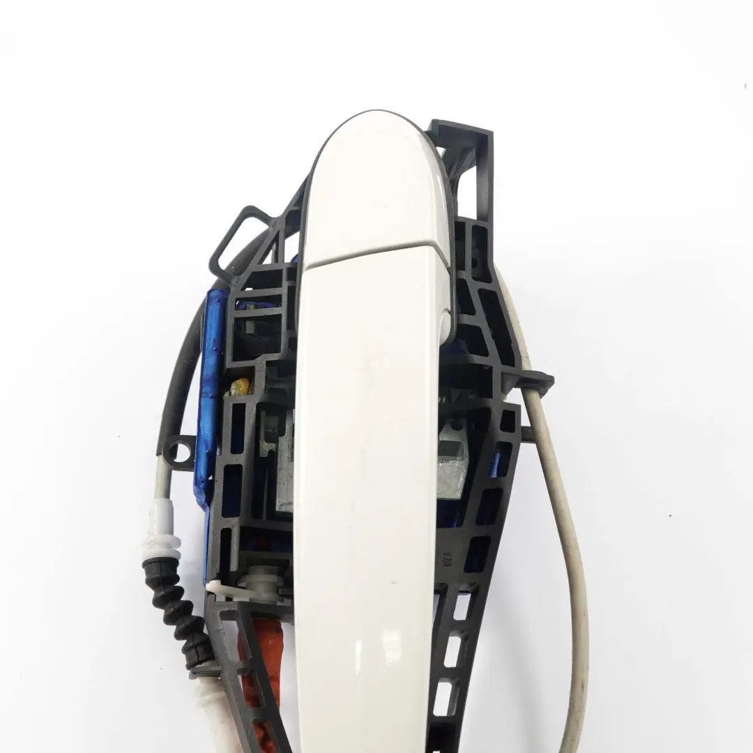 Door Grab Handle 5 Rear Right O/S Alpinweiss Alpine 300 to BMW F20 LCI with Part number 7242566 BMW F20 LCI Door Grab Handle 5 Rear Right O/S Alpinweiss Alpine 300 - SKU 7242566-AW5 - Part number 7242566