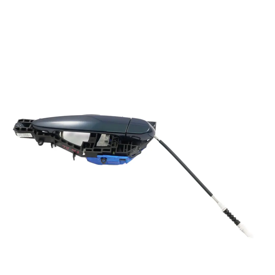 Asidero Trasero Izquierdo Azul Medianoche Metalizado B38 para BMW F20 LCI con número de pieza 7242566 BMW F20 LCI Asidero Trasero Izquierdo Azul Medianoche Metalizado B38 - SKU 7242566-MBM - Número de pieza 7242566