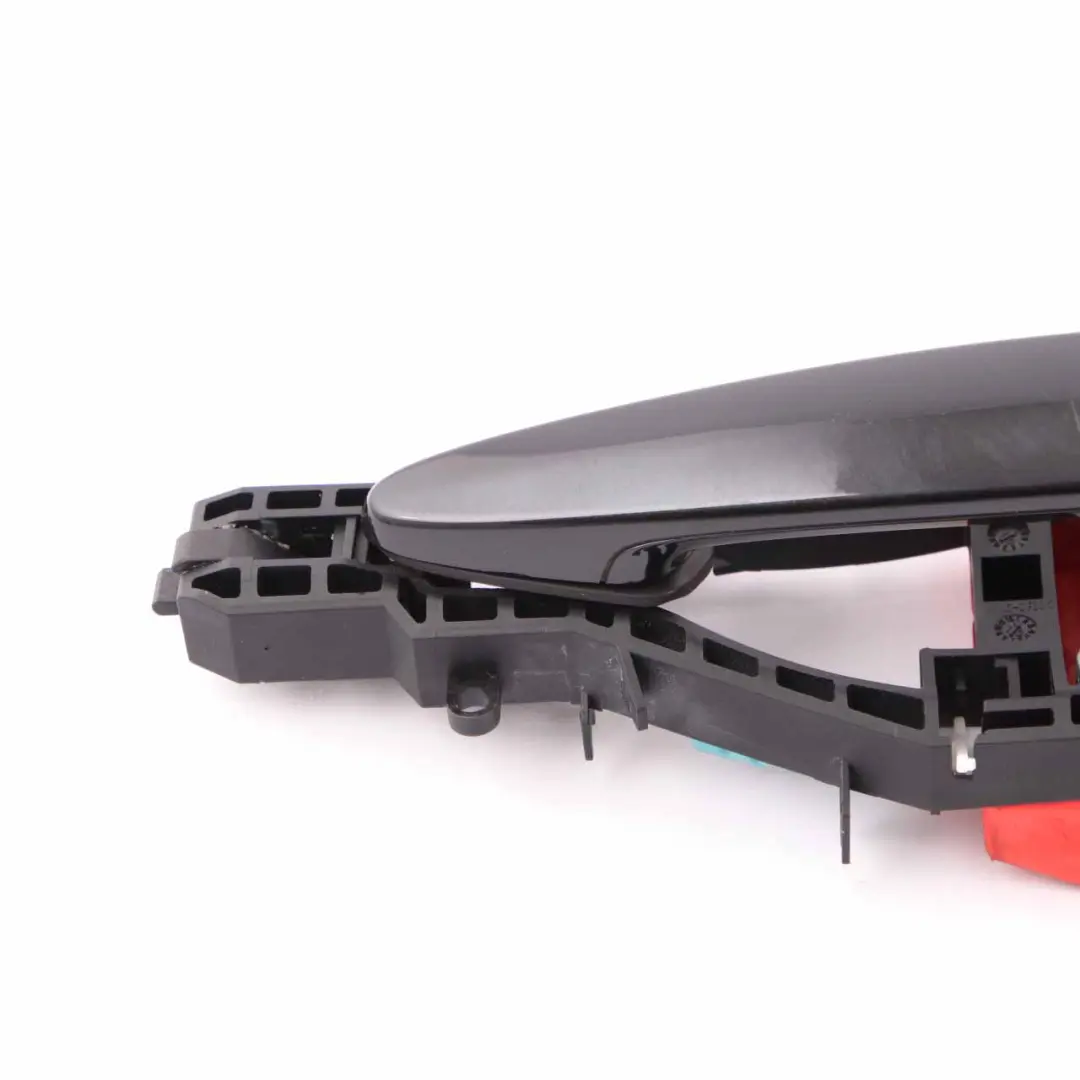 Tirador Puerta BMW F30 F31 Trasero Izquierdo Exterior Negro Zafiro Metalico 475 para con número de pieza 7242567 Tirador Puerta BMW F30 F31 Trasero Izquierdo Exterior Negro Zafiro Metalico 475 - SKU 7242567-BS6 - Número de pieza 7242567