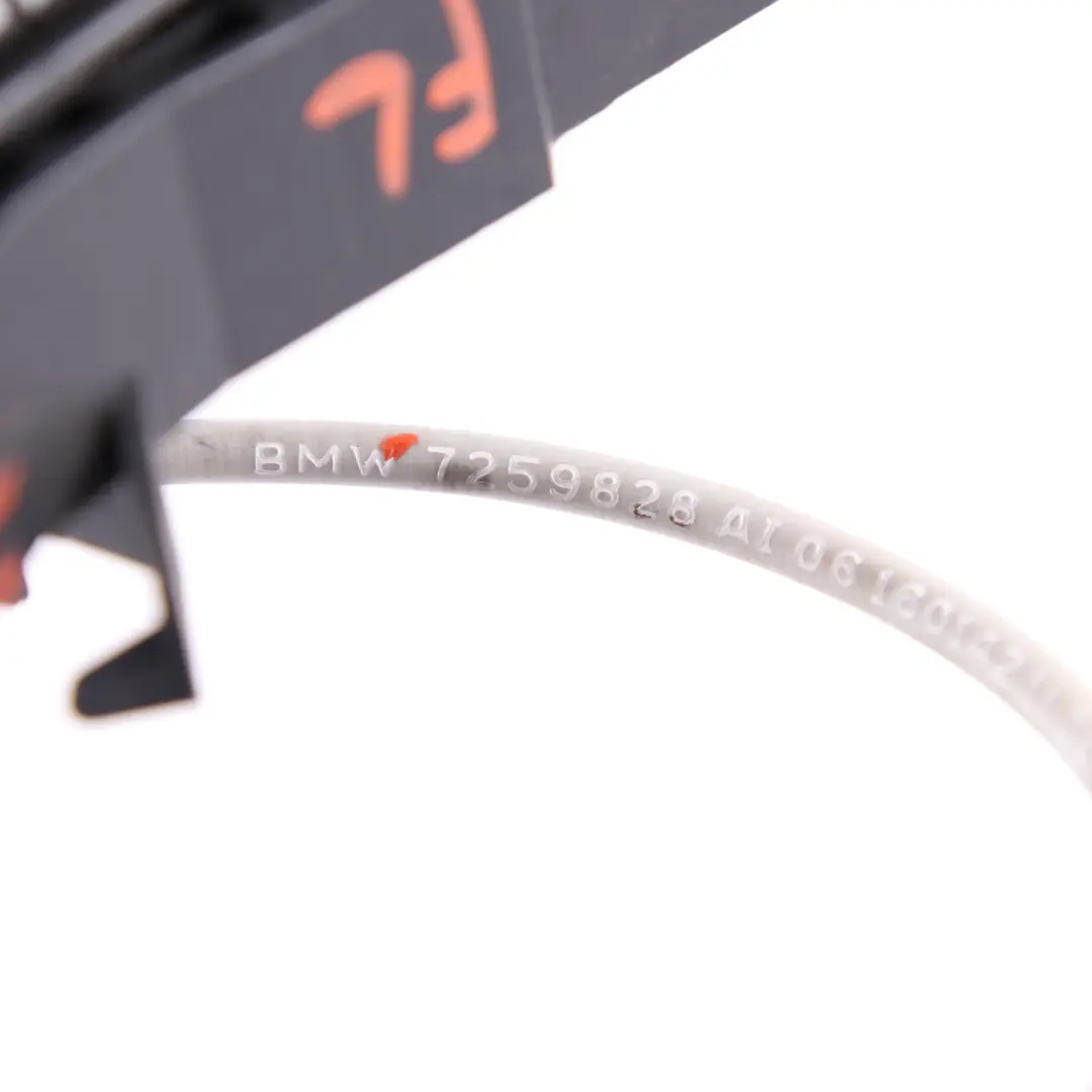 Exterieur arriere gauche Noir Saphir Metallise 475 pour BMW F30 F31 6 à propos du numéro de pièce 7242567 BMW F30 F31 6 Exterieur arriere gauche Noir Saphir Metallise 475 - SKU 7242567-BS6 - Numéro de pièce 7242567