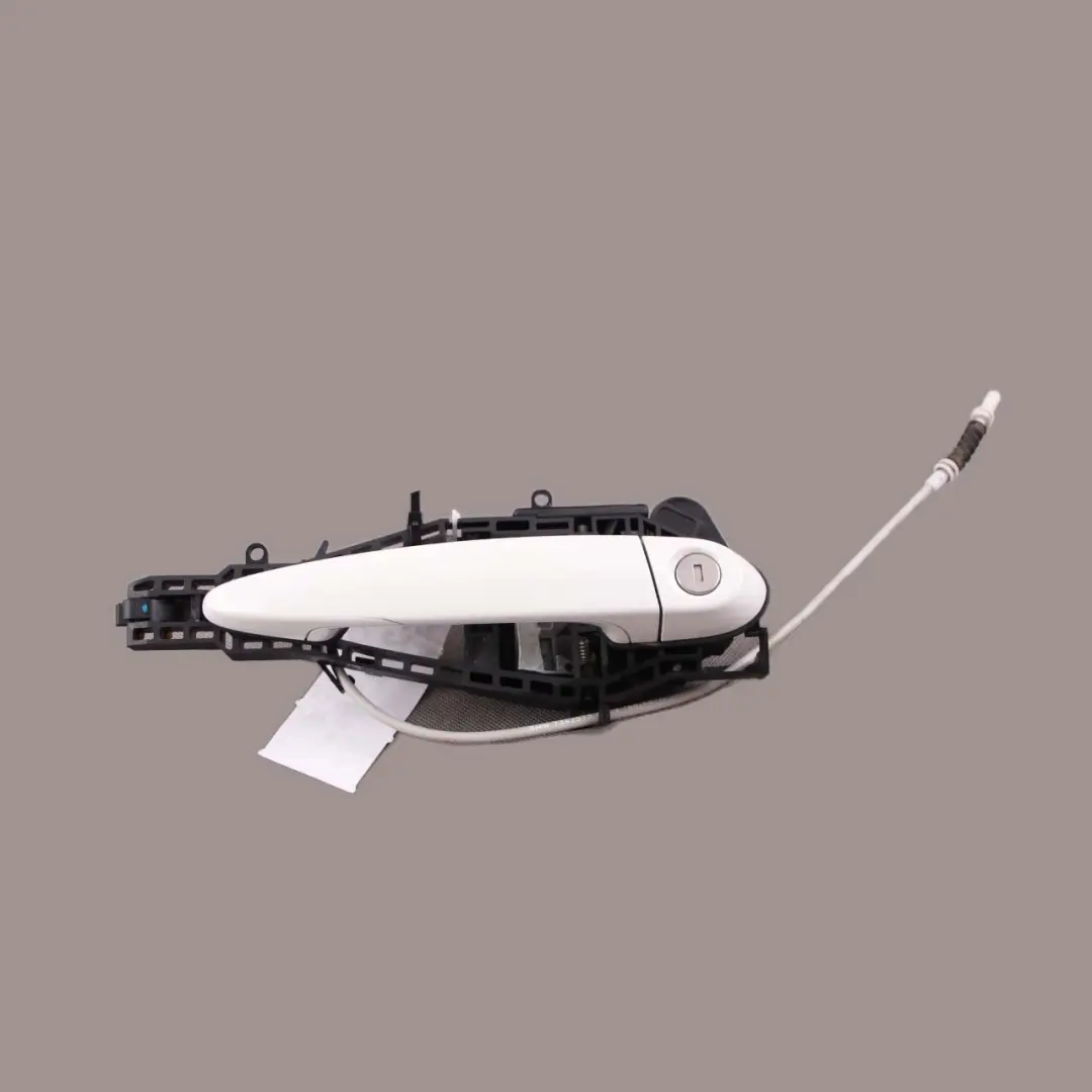 Door Grab Handle BMW F30 F31 3 Front Right Outside O/S Alpinweiss Alpine White to with Part number 7242568 Door Grab Handle BMW F30 F31 3 Front Right Outside O/S Alpinweiss Alpine White - SKU 7242568-AW3 - Part number 7242568