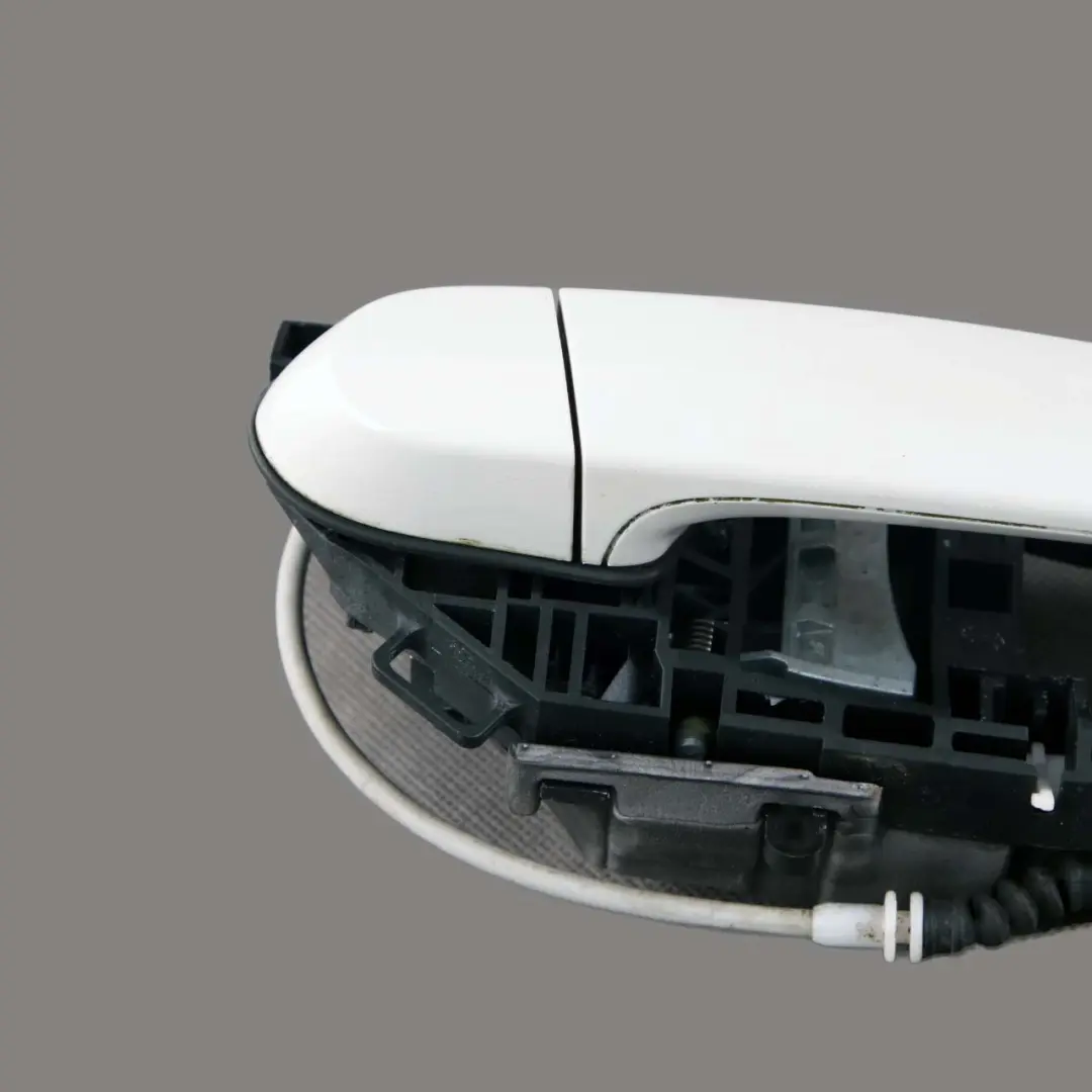 Right Outside Door Grab Handle O/S Alpinweiss White to BMW 3 Series F30 F31 Rear with Part number 7242568 BMW 3 Series F30 F31 Rear Right Outside Door Grab Handle O/S Alpinweiss White - SKU 7242568-AW - Part number 7242568