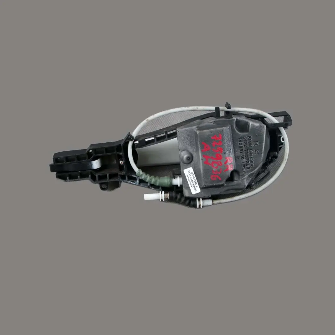 Right Outside Door Grab Handle O/S Alpinweiss White to BMW 3 Series F30 F31 Rear with Part number 7242568 BMW 3 Series F30 F31 Rear Right Outside Door Grab Handle O/S Alpinweiss White - SKU 7242568-AW - Part number 7242568