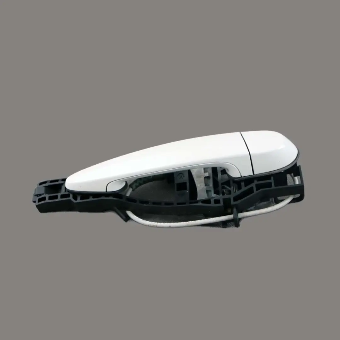 Right Outside Door Grab Handle O/S Alpinweiss White to BMW 3 Series F30 F31 Rear with Part number 7242568 BMW 3 Series F30 F31 Rear Right Outside Door Grab Handle O/S Alpinweiss White - SKU 7242568-AW - Part number 7242568