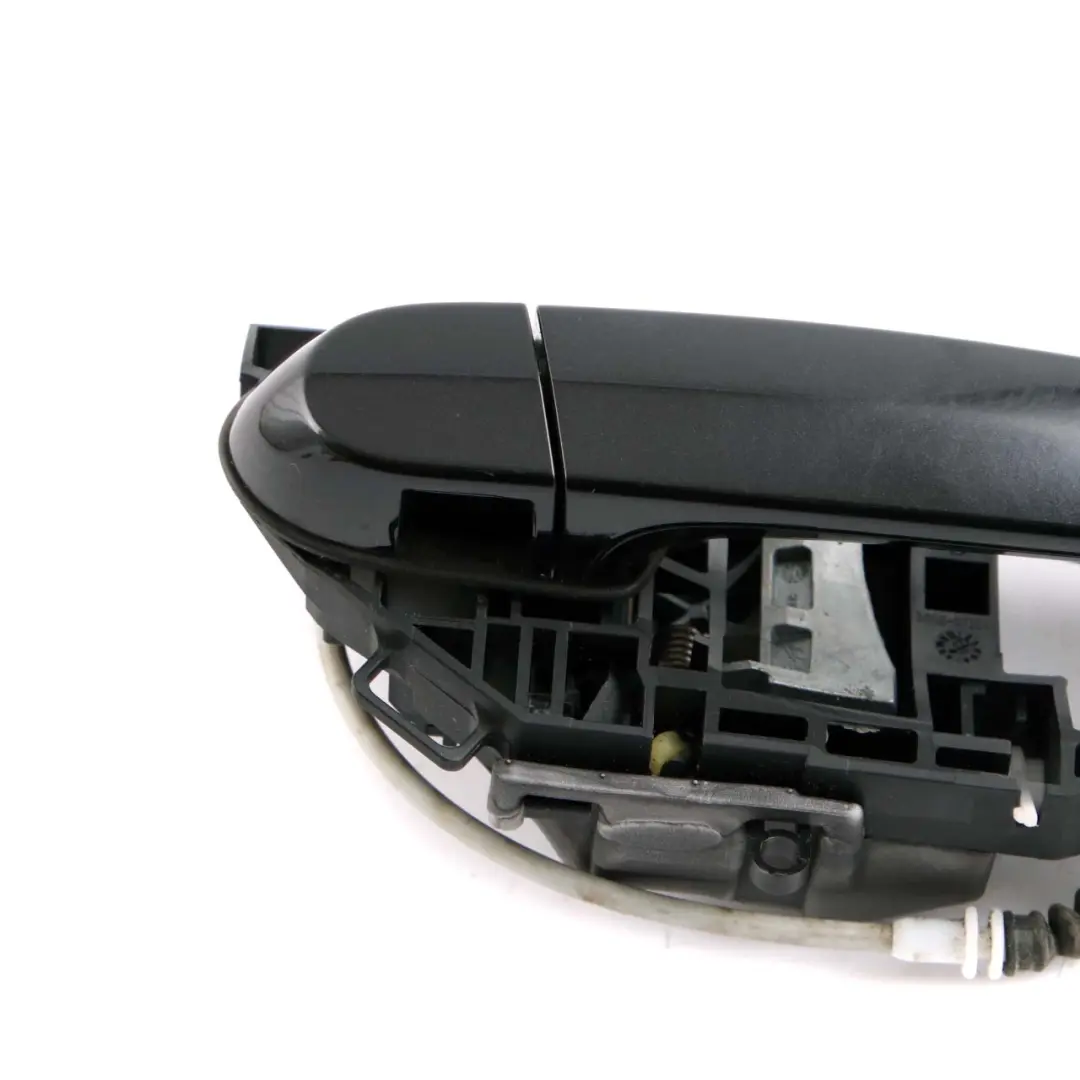 Poignee de porte arriere droite Noir Saphir Metallise 475 pour BMW F30 F31 2 à propos du numéro de pièce 7242568 BMW F30 F31 2 Poignee de porte arriere droite Noir Saphir Metallise 475 - SKU 7242568-BS2 - Numéro de pièce 7242568