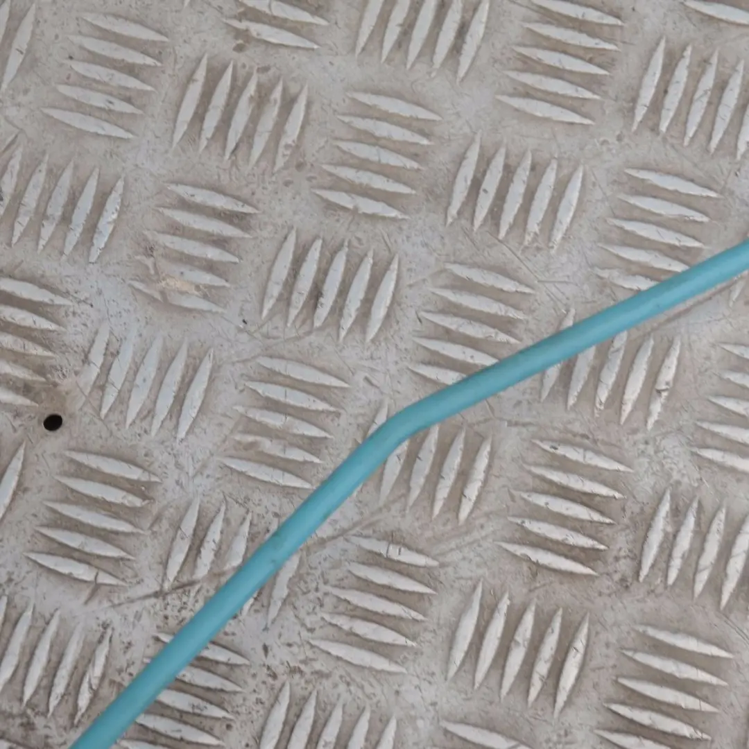 Reihe F20 F21 F22 F23 Kraftstoffvorlaufleitung hinten Diesel für BMW 1 2 mit Teilenummer 7244722 BMW 1 2 Reihe F20 F21 F22 F23 Kraftstoffvorlaufleitung hinten Diesel - SKU 7244722 - Teilenummer 7244722