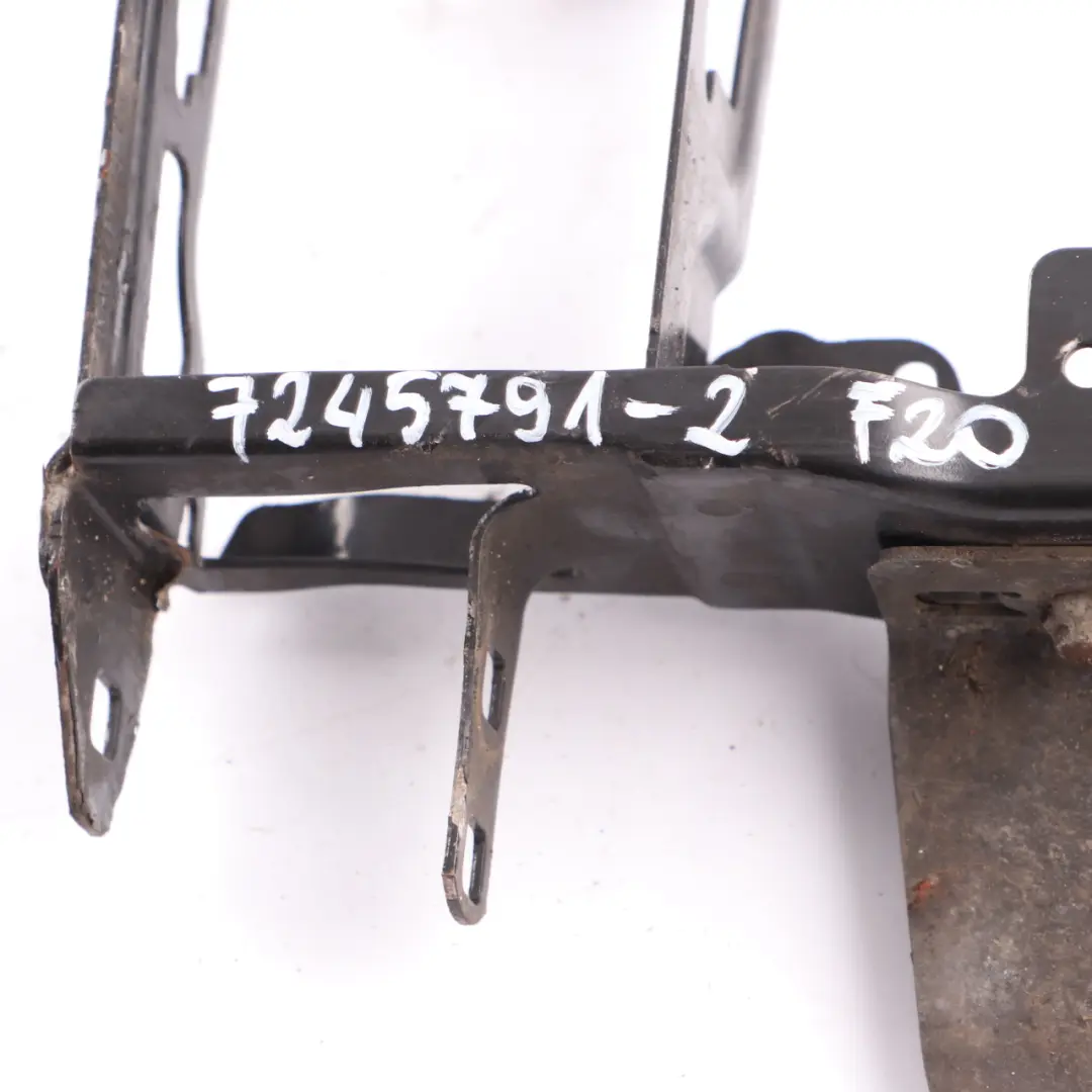 Support de phare avant gauche pour BMW F20 F21 F30 à propos du numéro de pièce 7245791 BMW F20 F21 F30 Support de phare avant gauche - SKU 7245791-2 - Numéro de pièce 7245791