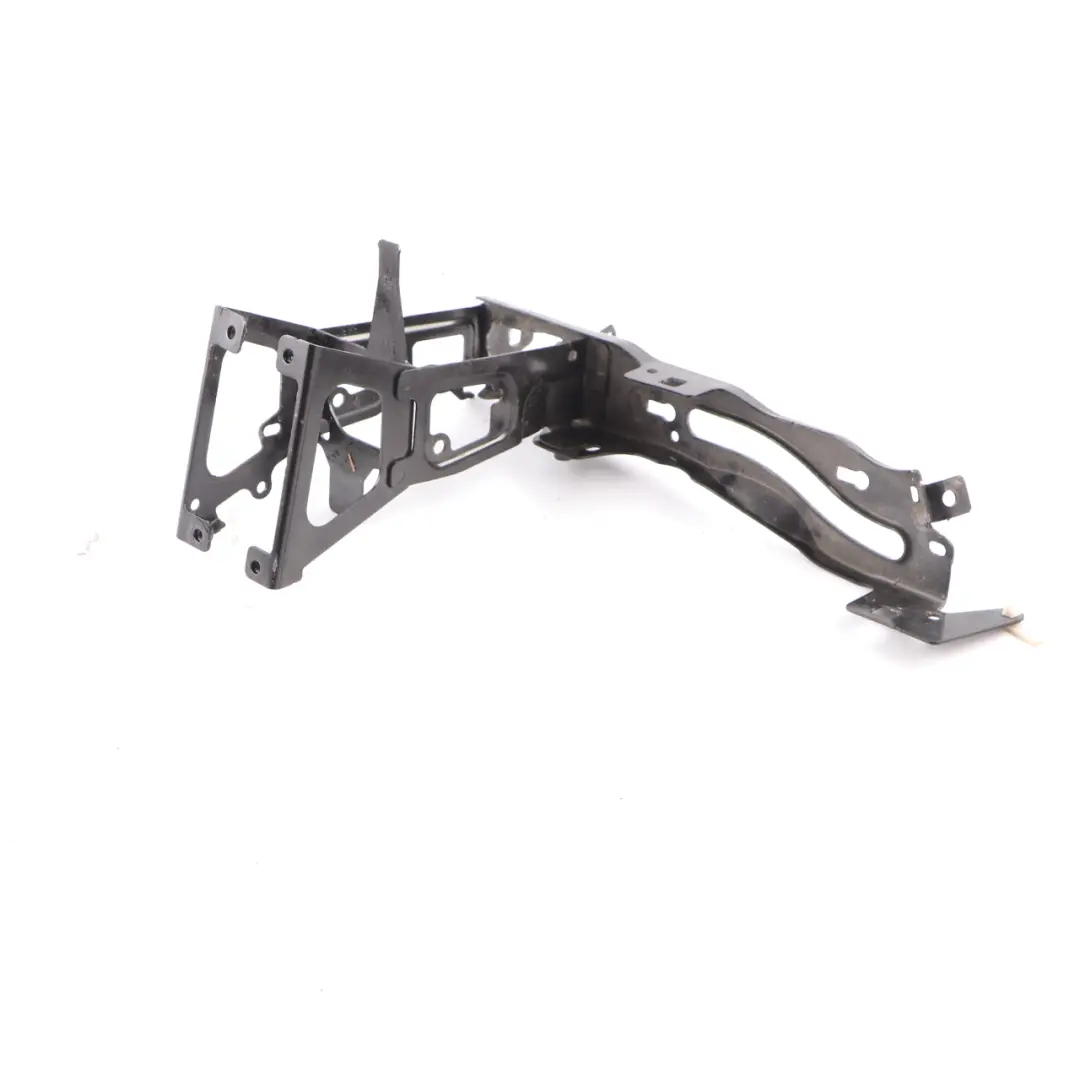 Supporto Faro Anteriore BMW F20 F21 F30 F31 F36 F87 M2 Supporto Destro per con numero di parte 7245792 Supporto Faro Anteriore BMW F20 F21 F30 F31 F36 F87 M2 Supporto Destro - SKU 7245792-1 - Numero di parte 7245792