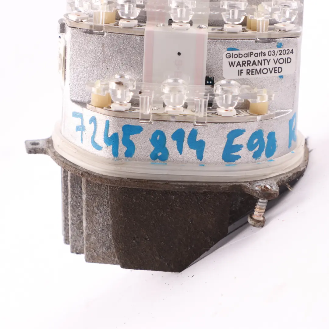 Unidad De Indicador De Dirección Lámpara LED Derecha para BMW E90 E91 LCI con número de pieza 7245814 BMW E90 E91 LCI Unidad De Indicador De Dirección Lámpara LED Derecha - SKU 7245814 - Número de pieza 7245814
