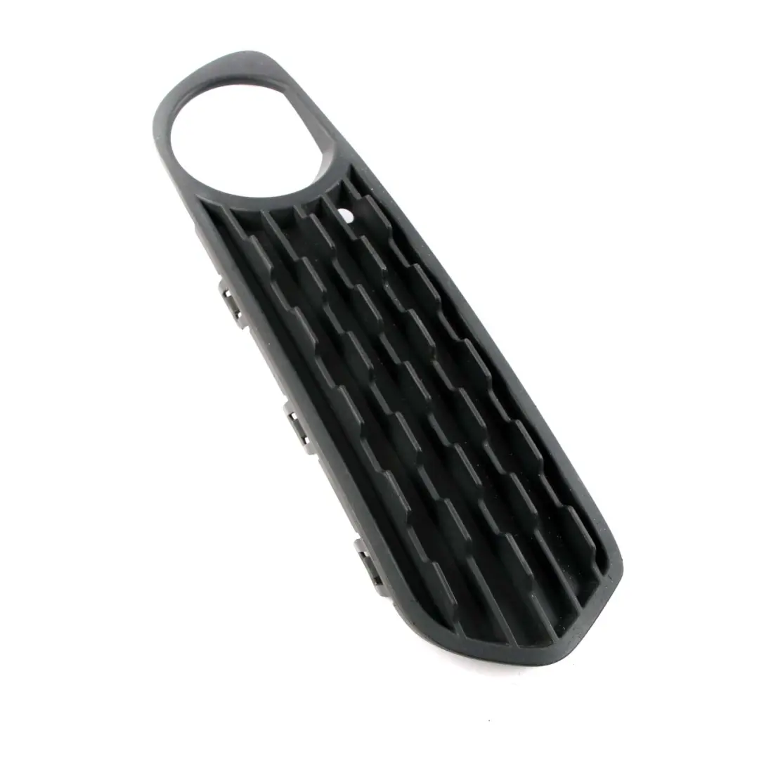 BMW F20 F21 Pare-chocs avant grille fermée cadre antibrouillard droite - SKU 7245870 - Numéro de pièce 7245870