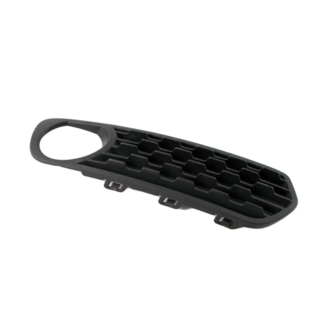 BMW F20 F21 Pare-chocs avant grille fermée cadre antibrouillard droite - SKU 7245870 - Numéro de pièce 7245870