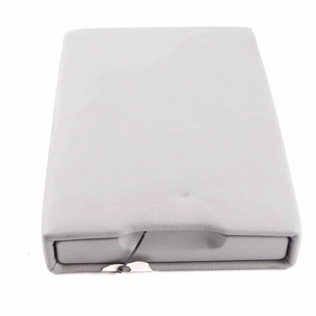 Accoudoir Siège Arrière BMW E90 LCI E91 Accoudoir Central En Cuir Gris pour à propos du numéro de pièce 7246450 Accoudoir Siège Arrière BMW E90 LCI E91 Accoudoir Central En Cuir Gris - SKU 7246450 - Numéro de pièce 7246450