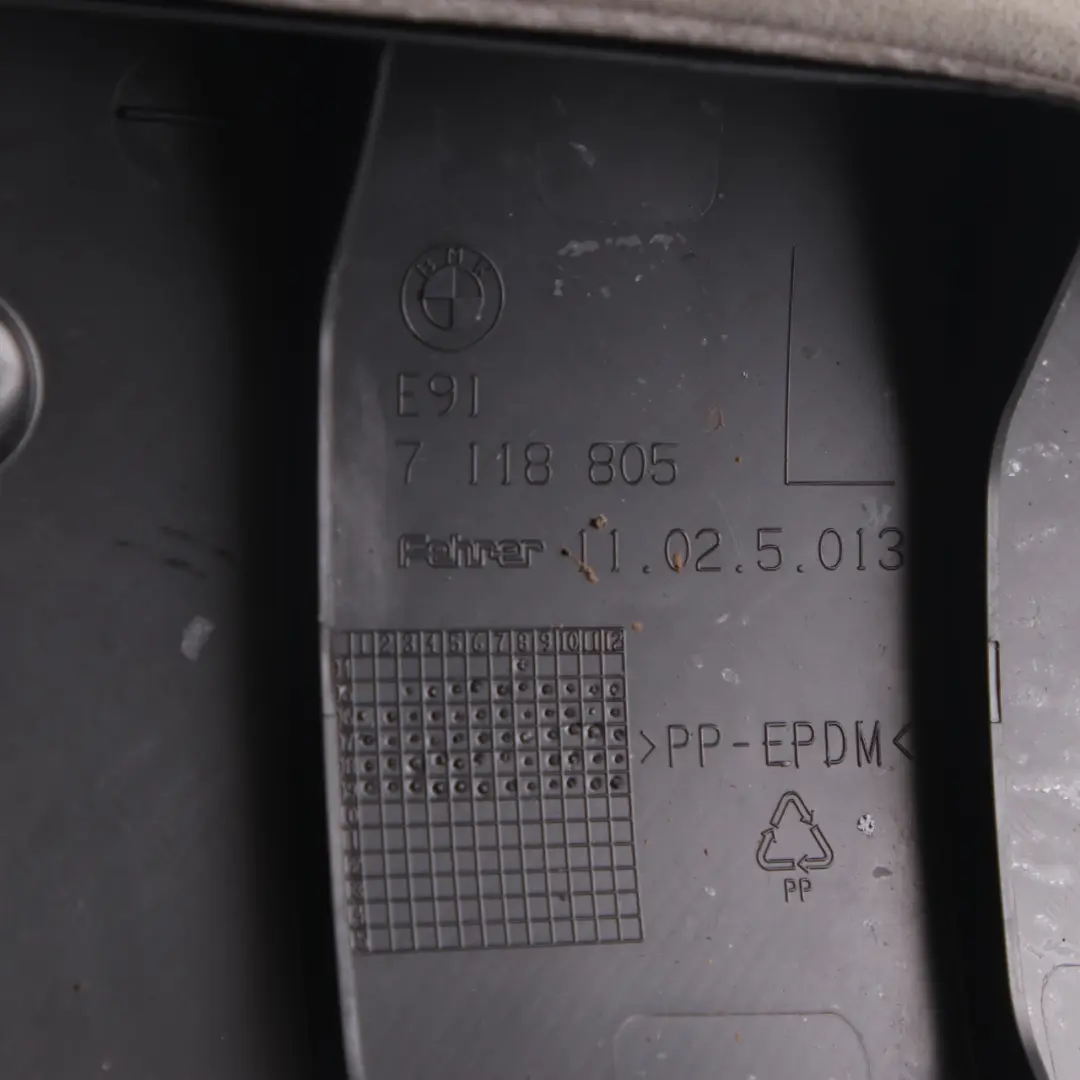 Side Finisher Rear Seat Bench Left N/S Touring Leather Dakota Grey to BMW E91 LCI with Part number 7246579 BMW E91 LCI Side Finisher Rear Seat Bench Left N/S Touring Leather Dakota Grey - SKU 7246579 - Part number 7246579