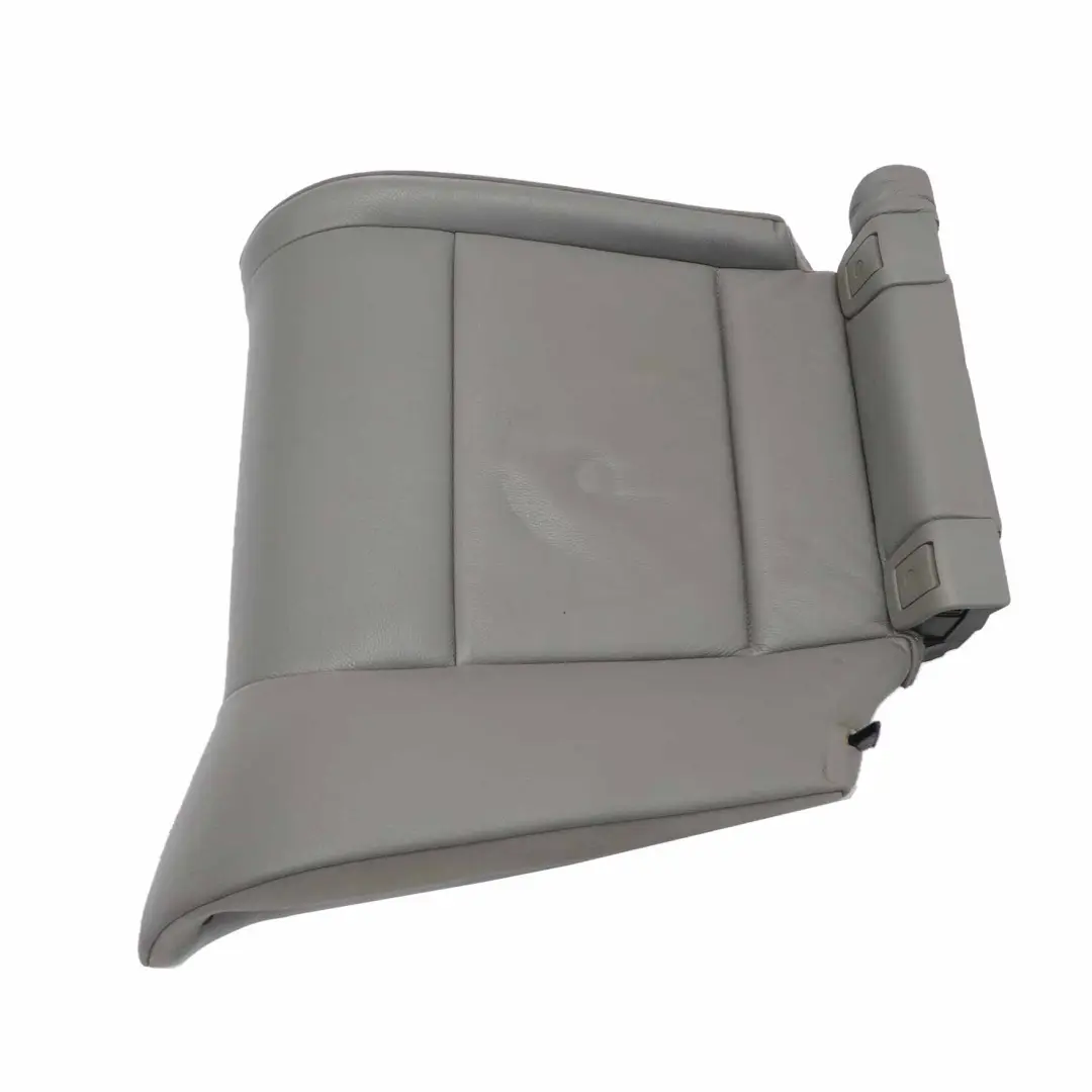 Divano Sedile Cabrio Posteriore Sinistro Copri Panca Pelle Grigio per BMW E93 Cabrio con numero di parte 7246643 BMW E93 Cabrio Divano Sedile Cabrio Posteriore Sinistro Copri Panca Pelle Grigio - SKU 7246643 - Numero di parte 7246643