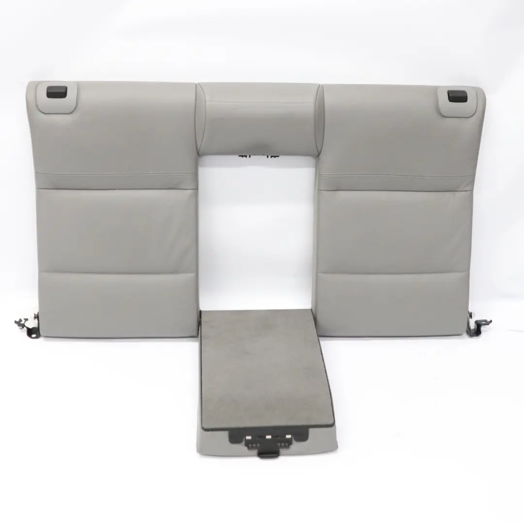 Schienale posteriore BMW E93 Cabrio Coprisedile posteriore Grigio per con numero di parte 7246647 Schienale posteriore BMW E93 Cabrio Coprisedile posteriore Grigio - SKU 7246647 - Numero di parte 7246647