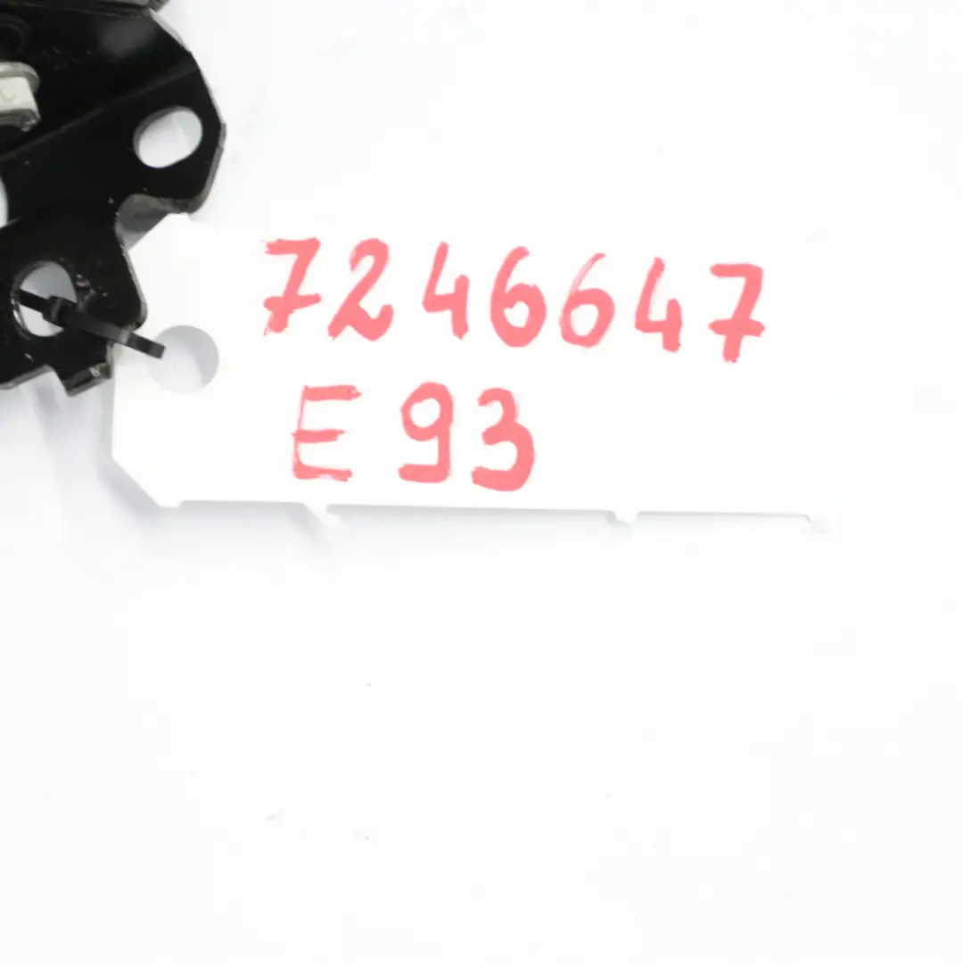 Oparcie Tylnej Kanapy Szara Skóra do BMW E93 o numerze 7246647 BMW E93 Oparcie Tylnej Kanapy Szara Skóra - SKU 7246647 - Numer Części 7246647