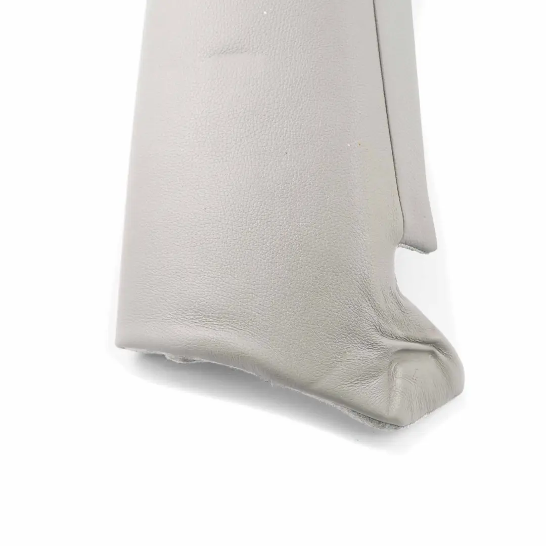 Panneau latéral siège arrière droit Couvercle cuir gris pour BMW E93 à propos du numéro de pièce 7246663 BMW E93 Panneau latéral siège arrière droit Couvercle cuir gris - SKU 7246664 - Numéro de pièce 7246663