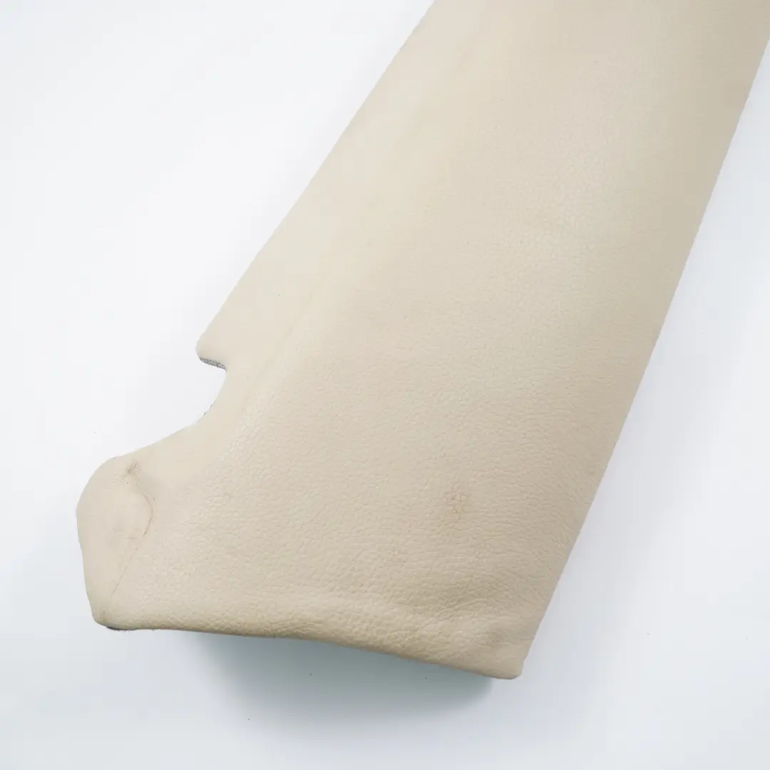 Acabado lateral asiento tras. izq. panel cuero beige para BMW E93 con número de pieza 7246665 BMW E93 Acabado lateral asiento tras. izq. panel cuero beige - SKU 7246665 - Número de pieza 7246665