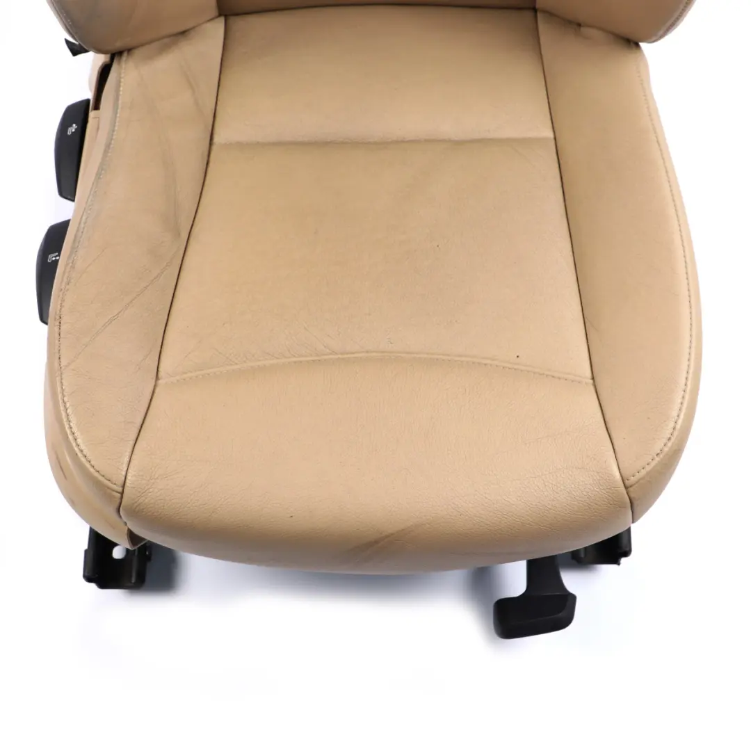 Siège Avant Droit Intérieur Cuir Dakota Beige Chauffant pour BMW E90 E91 LCI à propos du numéro de pièce 7246804 BMW E90 E91 LCI Siège Avant Droit Intérieur Cuir Dakota Beige Chauffant - SKU 7246804-1 - Numéro de pièce 7246804