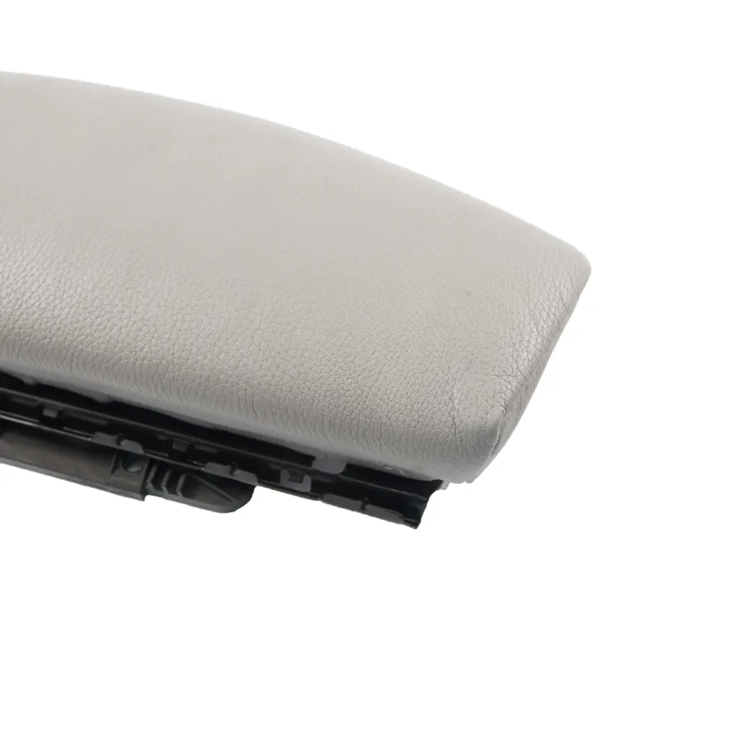 Siege Avant Bretelles Oberschenkelauflage Housse Gris Cuir pour BMW E90 E91 Sport à propos du numéro de pièce 7246836 BMW E90 E91 Sport Siege Avant Bretelles Oberschenkelauflage Housse Gris Cuir - SKU 7246836 - Numéro de pièce 7246836