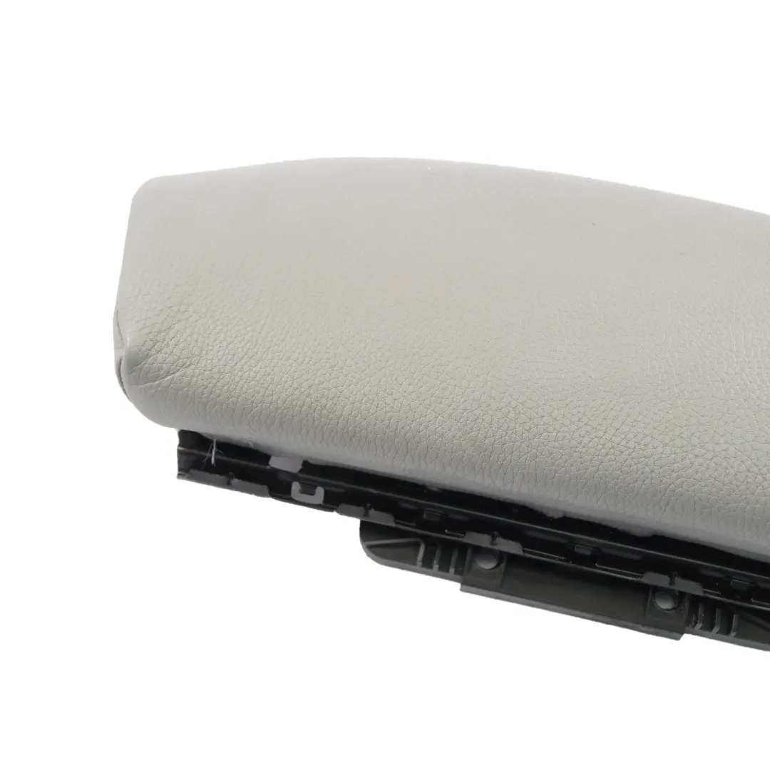 Sedile Anteriore Supporto Cosce Rivestimento In Pelle Grigio per BMW E90 E91 Sport con numero di parte 7246836 BMW E90 E91 Sport Sedile Anteriore Supporto Cosce Rivestimento In Pelle Grigio - SKU 7246836 - Numero di parte 7246836