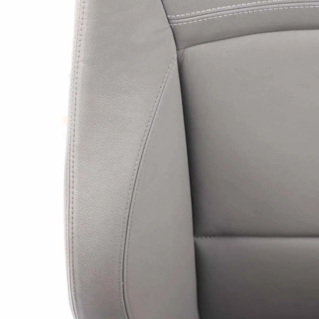 Vordersitz Links Lehne Bezug Leder Dakota Grau für BMW 3 E90 E91 LCI Sport mit Teilenummer 7246859 BMW 3 E90 E91 LCI Sport Vordersitz Links Lehne Bezug Leder Dakota Grau - SKU 7246859-1 - Teilenummer 7246859