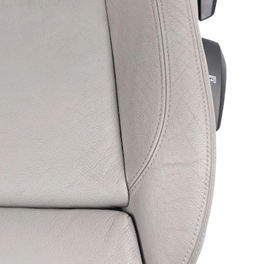 Vordersitz Links Lehne Bezug Leder Dakota Grau für BMW 3 E90 E91 LCI Sport mit Teilenummer 7246859 BMW 3 E90 E91 LCI Sport Vordersitz Links Lehne Bezug Leder Dakota Grau - SKU 7246859-1 - Teilenummer 7246859
