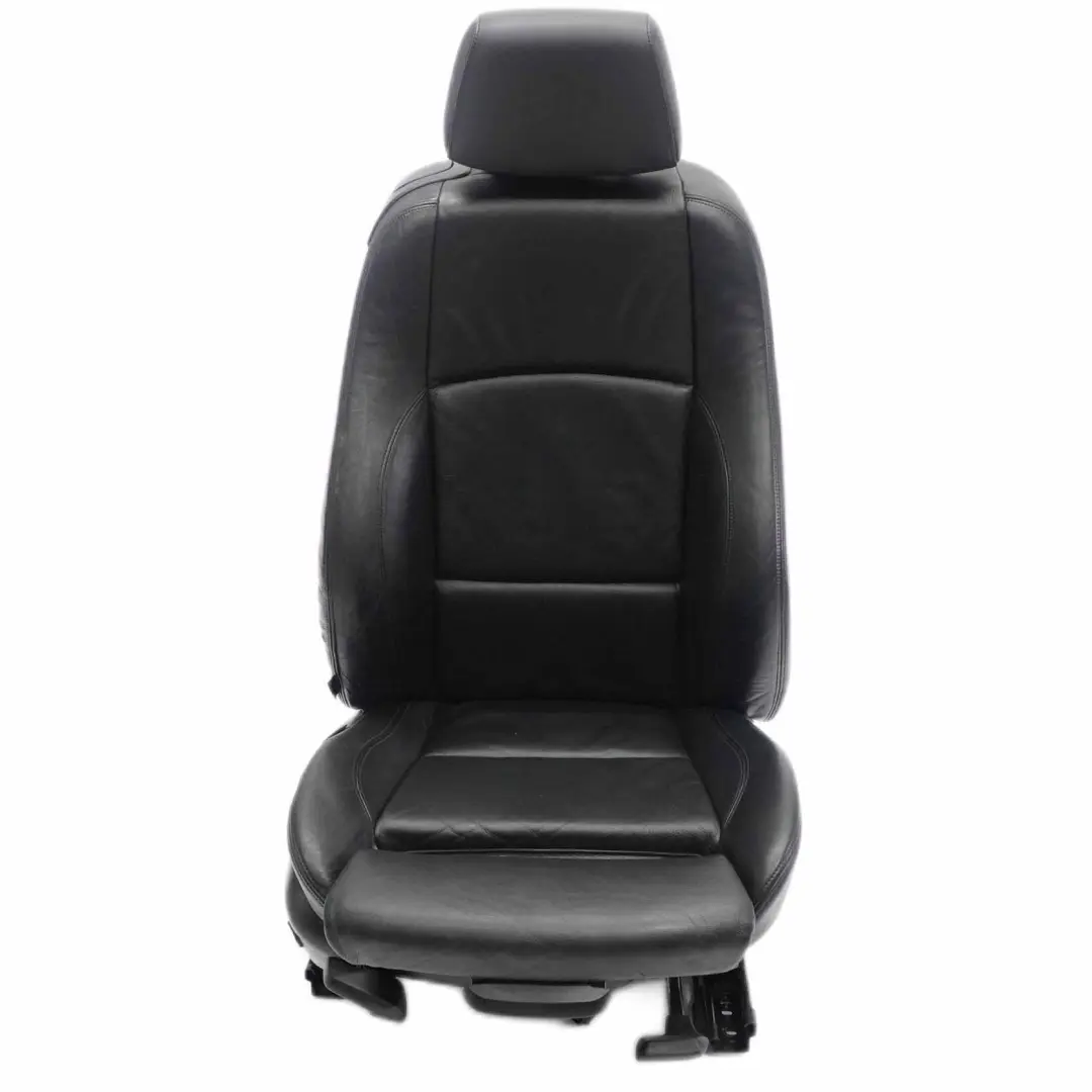 Sedile Riscaldato M Sport Pelle Nera Anteriore Destra per BMW Serie 1 E81 E82 con numero di parte 7247320 BMW Serie 1 E81 E82 Sedile Riscaldato M Sport Pelle Nera Anteriore Destra - SKU 7247320-1 - Numero di parte 7247320