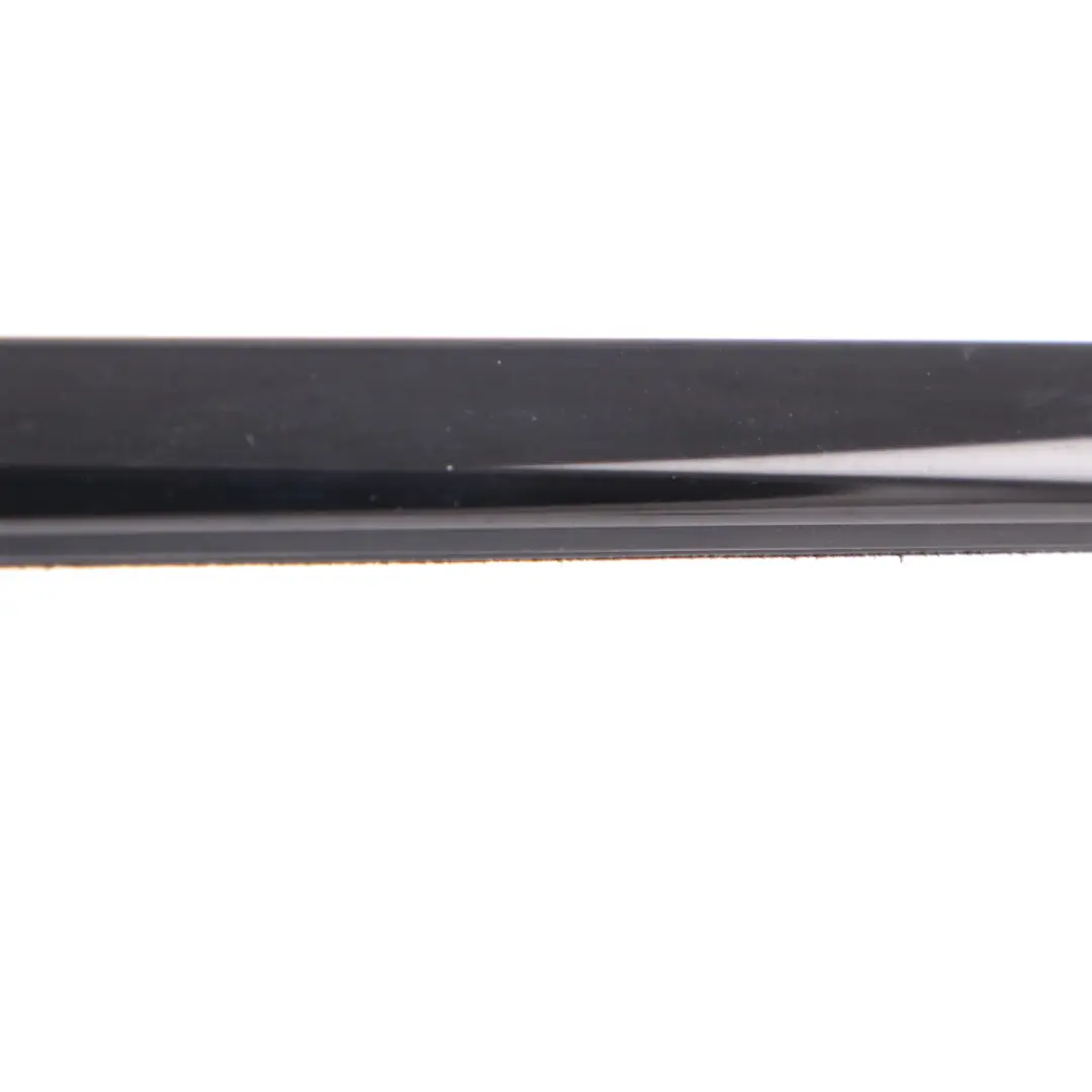 Garniture de fenêtre Moulure de porte avant droite brillante pour BMW F25 à propos du numéro de pièce 7247796 BMW F25 Garniture de fenêtre Moulure de porte avant droite brillante - SKU 7247796 - Numéro de pièce 7247796