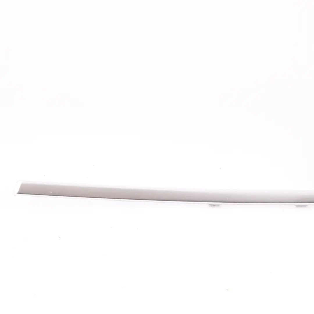 Finitura finestrino posteriore destro Striscia Cromo per BMW X3 F25 con numero di parte 7248146 BMW X3 F25 Finitura finestrino posteriore destro Striscia Cromo - SKU 7248146 - Numero di parte 7248146