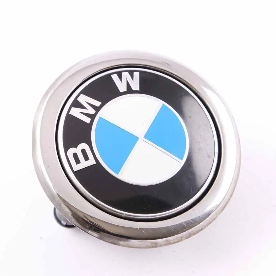 Trunk Holder Emblema Boton Tailgate Insignia Apertura Negro para BMW F20 F21 LCI con número de pieza 7248535 BMW F20 F21 LCI Trunk Holder Emblema Boton Tailgate Insignia Apertura Negro - SKU 7248535-2 - Número de pieza 7248535