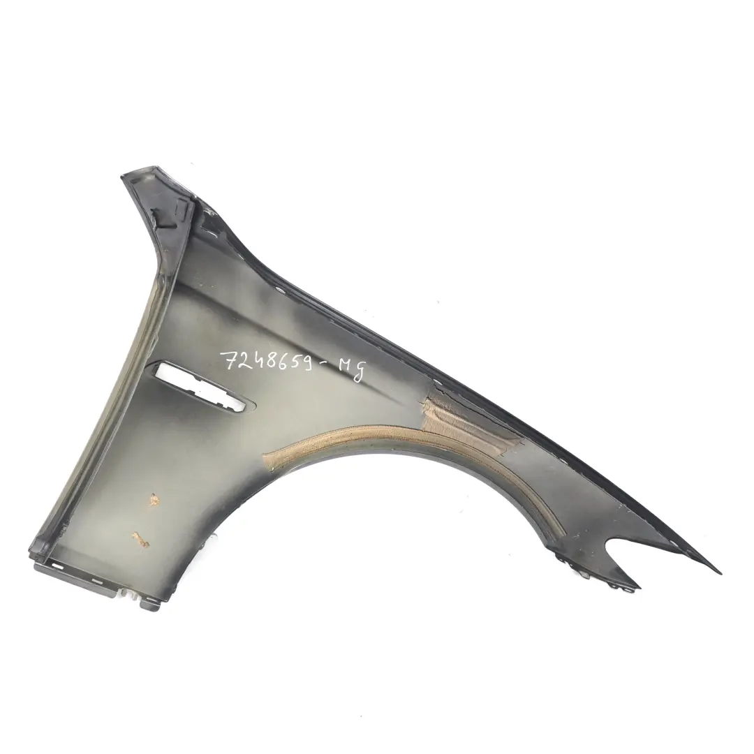 Wing Panel Delantero Izquierdo Mineralgrau Metallic - B39 para BMW F10 con número de pieza 7248659 BMW F10 Wing Panel Delantero Izquierdo Mineralgrau Metallic - B39 - SKU 7248659-MG - Número de pieza 7248659