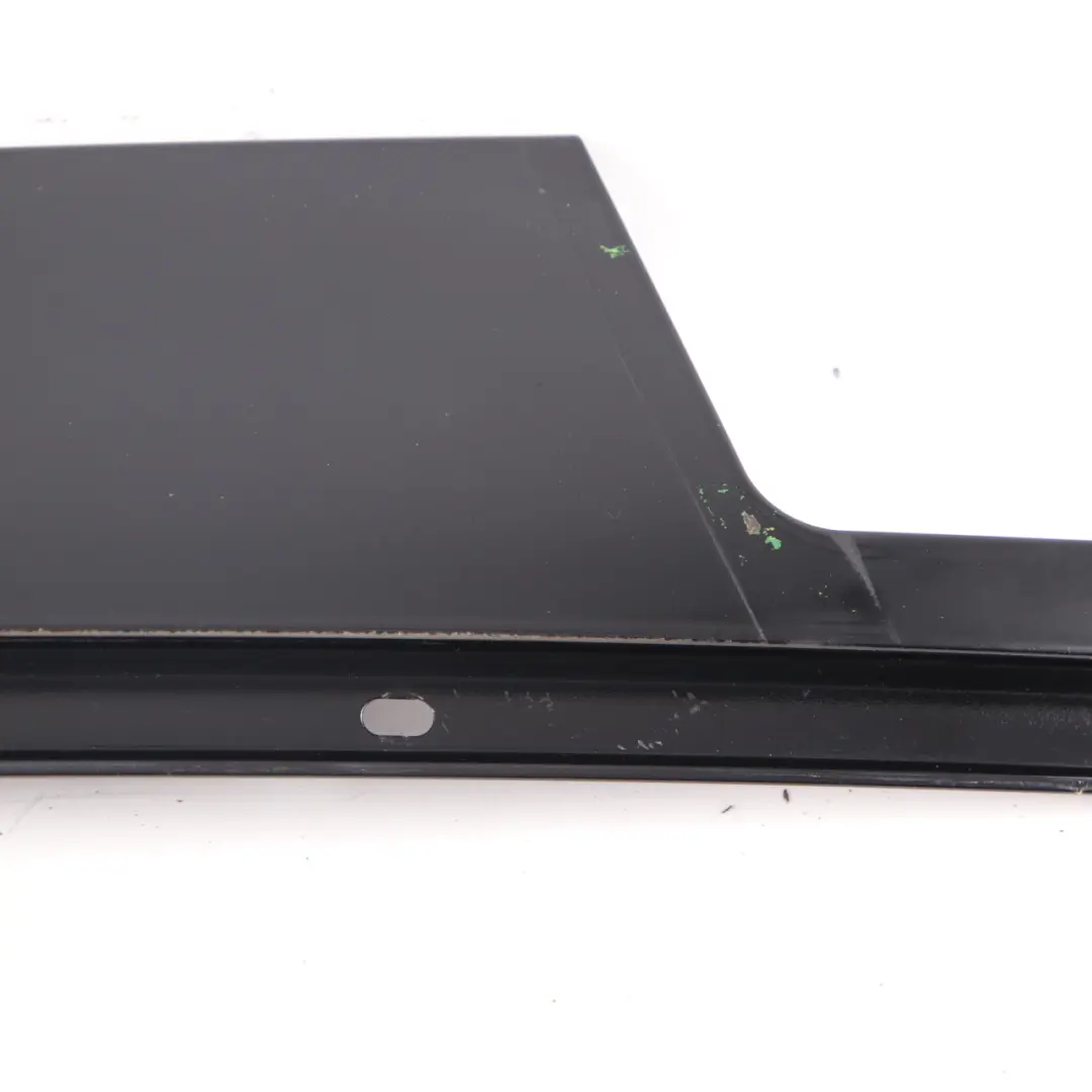 Tapa Columna B Pilar Delantero Izquierdo Panel Puerta Alto Brillo para BMW X3 F25 con número de pieza 7250377 BMW X3 F25 Tapa Columna B Pilar Delantero Izquierdo Panel Puerta Alto Brillo - SKU 7250377 - Número de pieza 7250377