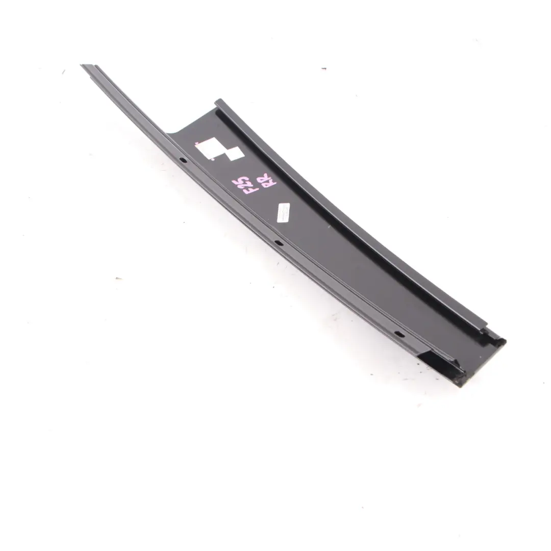 Türsäule B Abdeckung hinten rechts Hochglanz für BMW X3 F25 mit Teilenummer 7250380 BMW X3 F25 Türsäule B Abdeckung hinten rechts Hochglanz - SKU 7250380 - Teilenummer 7250380