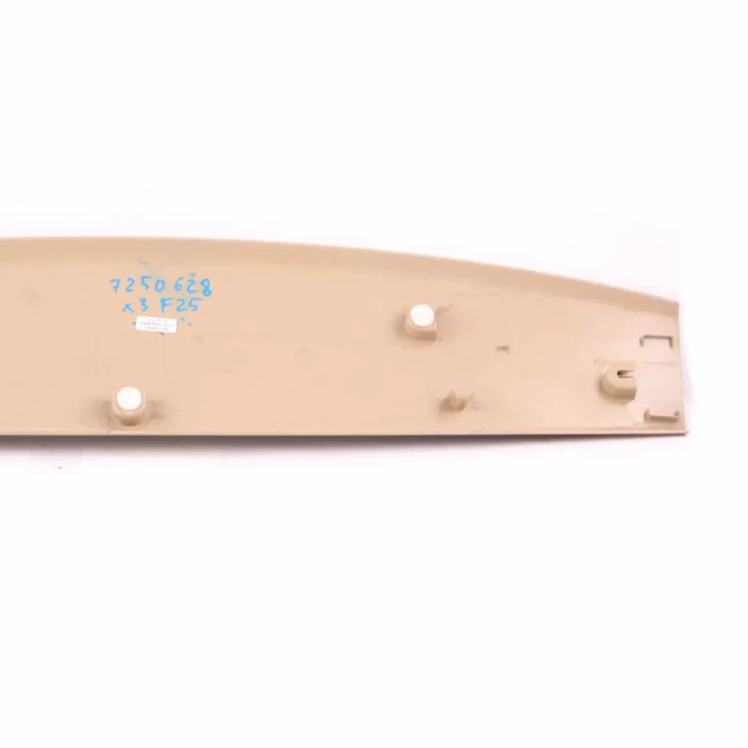 Panel Tapa Portón Maletero Superior Interior Beige 7211299 para BMW X3 F25 con número de pieza 7250628 BMW X3 F25 Panel Tapa Portón Maletero Superior Interior Beige 7211299 - SKU 7250628 - Número de pieza 7250628